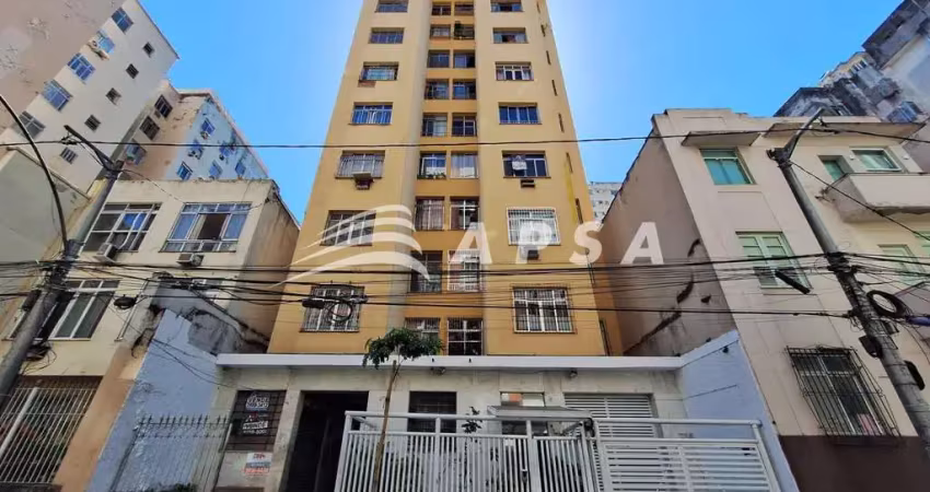 Excelente imóvel. bem arejado, iluminado. vista para p verde. quarto com piso frio, sala em 2 ambien