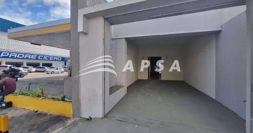 Casa comercial no joaquim távora, de esquina com av. antônio sales, em frente a autopeças padre cíce