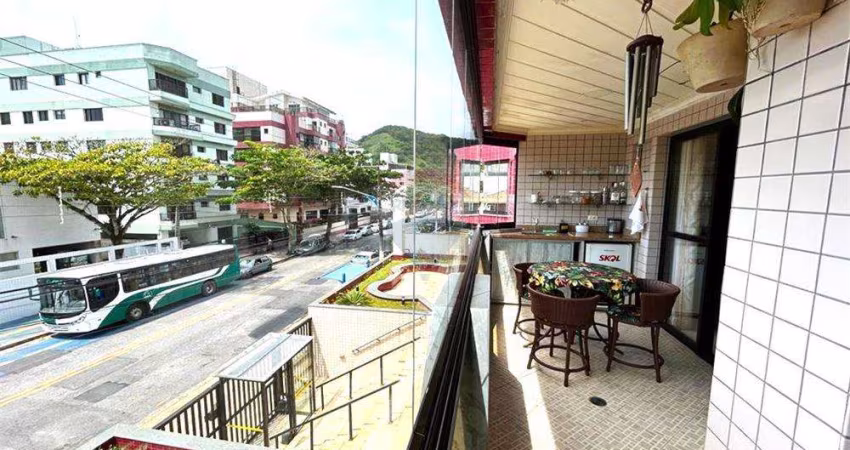 Apartamento 3 Dormitórios (1 suíte) Sala com sacada frente rua Cozinha com Armários Planejados Lazer 2 vagas Segurança  100 mts Mar. Tombo, Guarujá/SP