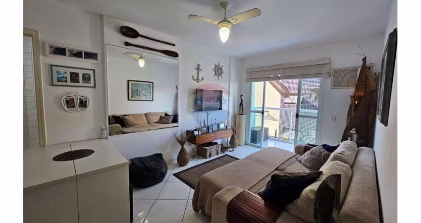 Apartamento à venda Guarujá - 2 dormitórios - lazer completo - 50m da Praia do Tombo