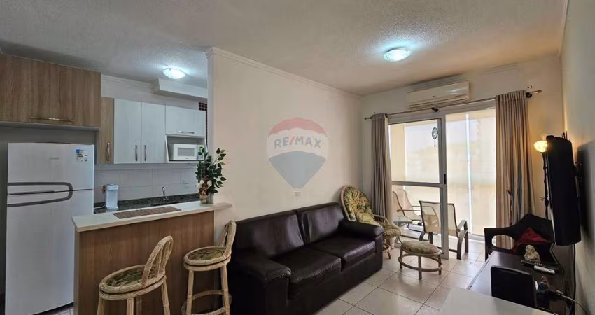 Apartamento à venda Guarujá - 2 Dormitórios - 2 Vagas - Lazer completo - Tombo