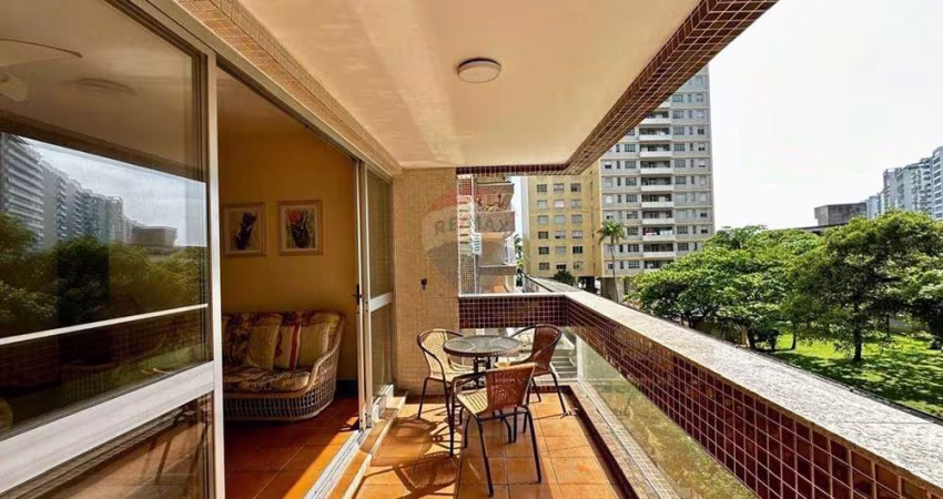 Apartamento à venda em Guarujá