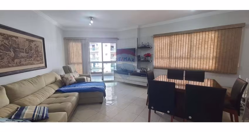 Apartamento a venda, em Pitangueiras Guarujá-SP