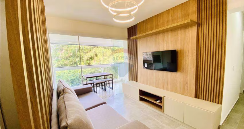 Apartamento com 2 dormitórios à venda, por R$ 800.000 - Astúrias - Guarujá/SP