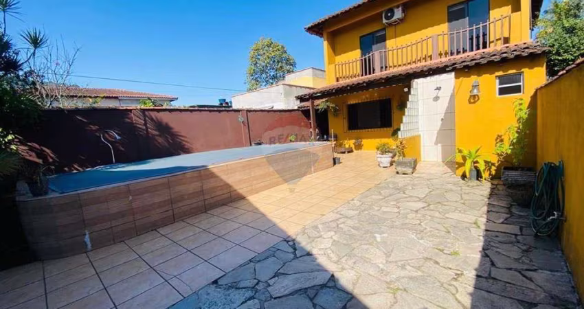 Casa com 3 dormitórios com suítes à venda, por R$ 750.000 - Santo Antônio - Guarujá/SP