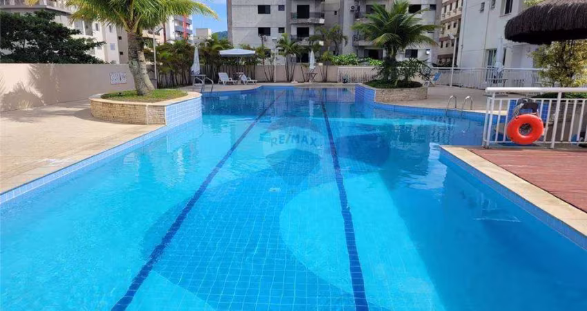 Apartamento com 2 dormitórios à venda, por R$ 690.000 - Tombo - Guarujá/SP