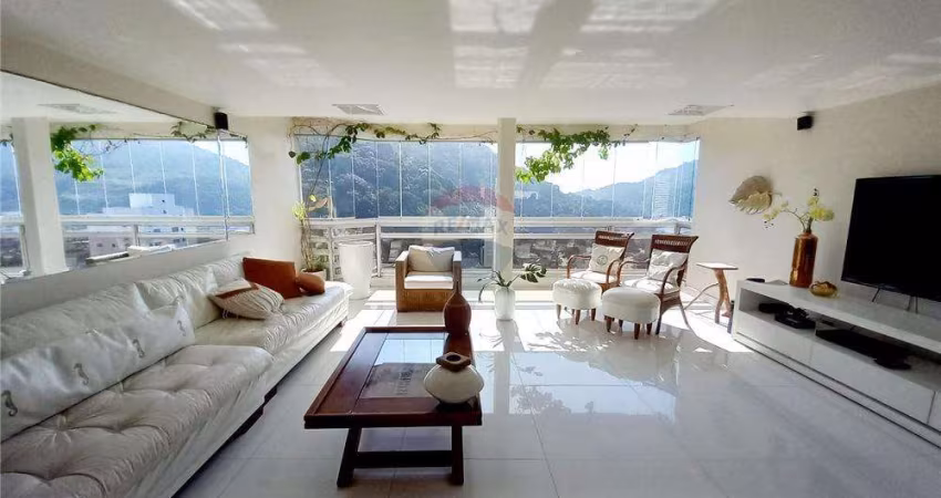 Apartamento a Venda na Praia de Pitangueiras - Guarujá