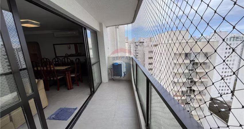 Apartamento na região do Guarujá, sendo 3 dormitórios, vaga de garagem e lazer completo .