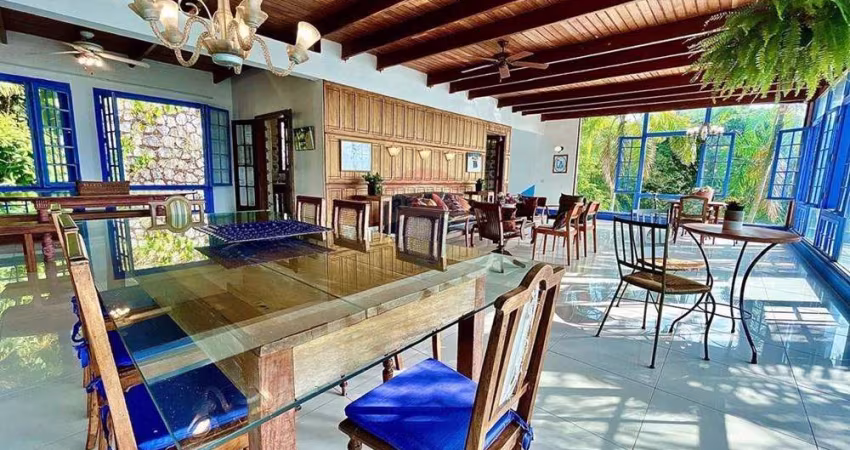 Casa a Venda na Praia da Enseada - Guaruja SP
