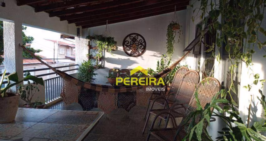 Vende ou troca casa na Vila União 3 Dormitórios, por casa menor nas imediações de capinas