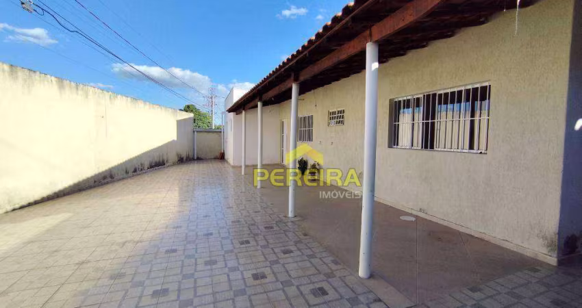 Casa com 3 dormitórios para alugar, 90 m² por R$ 2.000,00/mês - Parque Residencial Vila União - Campinas/SP