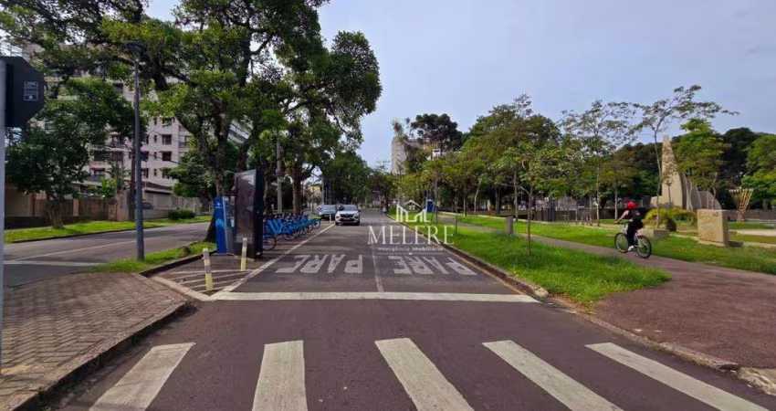 Casa terrea  COMERCIAL PRAÇA 29 DE MARÇO com 4 dormitórios, 230 m² - venda por R$ 2.150.000  - Mercês - Curitiba/PR