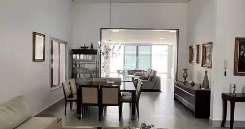 Casa à venda no bairro jardim esplanada, indaiatuba.