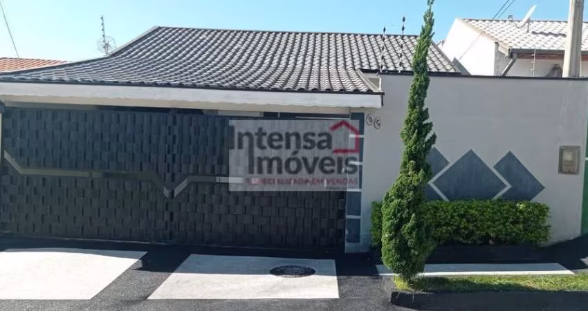 Linda Casa Vila Olimpia em Taubaté