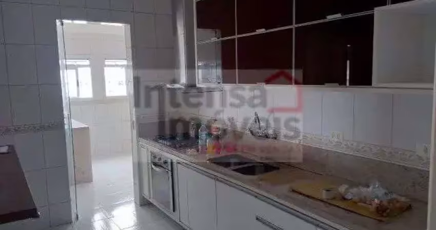 Apartamento , 03 dormitórios , suíte , planejados, vaga coberta,  portaria 24horas, salão de festas! !