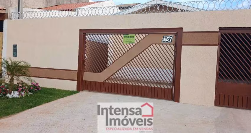 Casa à venda no bairro Residencial Mombaça - Pindamonhangaba/SP