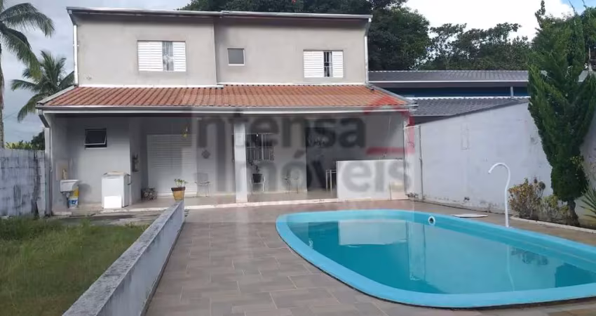 Casa com 2 quartos à venda na Rua Tipuana, 11, Vila Velha, Caçapava