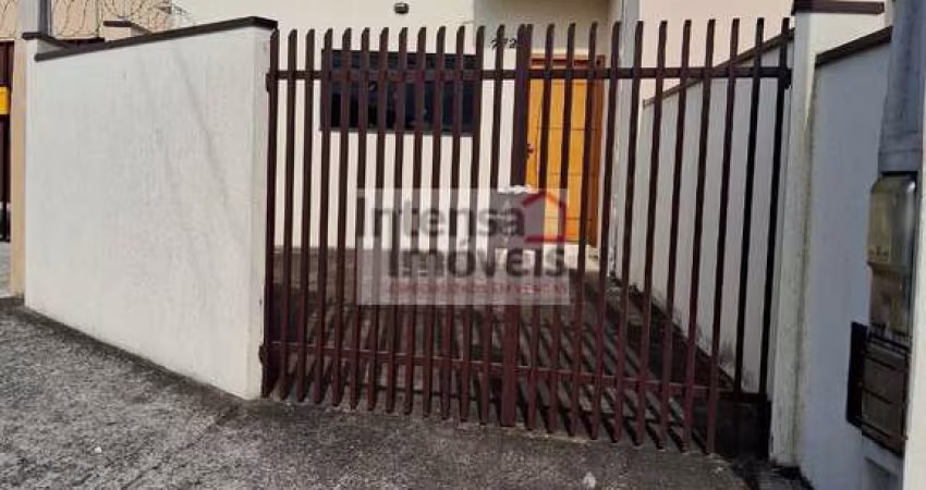 Sobrado à venda no bairro Jardim Sandra Maria - Taubaté/SP