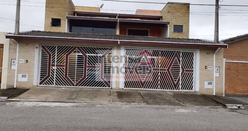 Sobrado à venda no bairro Alto do Cardoso - Pindamonhangaba/SP