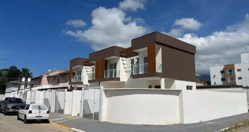 Casa com 2 quartos à venda na Emily Alice Schütz, 1, Aririu, Palhoça