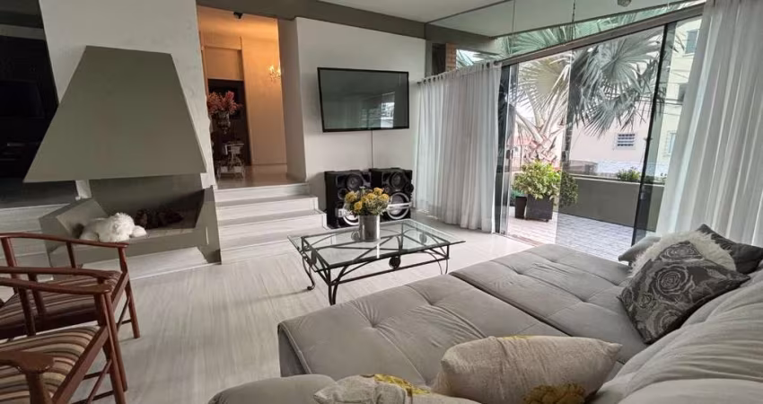 Casa com 4 quartos à venda na Rua Gustavo Barroso, 431, Estreito, Florianópolis