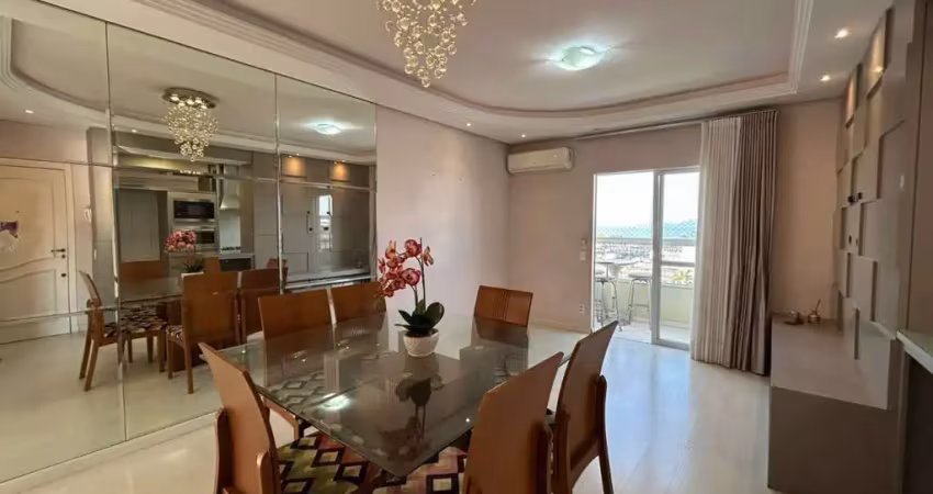 Apartamento com 3 quartos à venda na Rua Célio Veiga, 243, Jardim Cidade de Florianópolis, São José