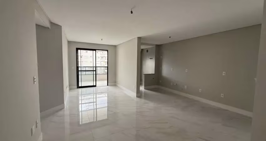 Apartamento com 3 quartos à venda na Avenida Salvador Di Bernardi, 855, Campinas, São José
