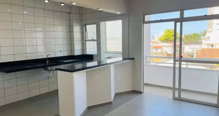 Apartamento com 3 quartos à venda na Rua Nossa Senhora Aparecida, 1185, Barreiros, São José