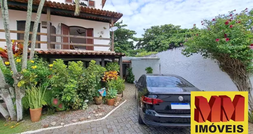Casa Triplex em Condomínio no Braga em Cabo Frio