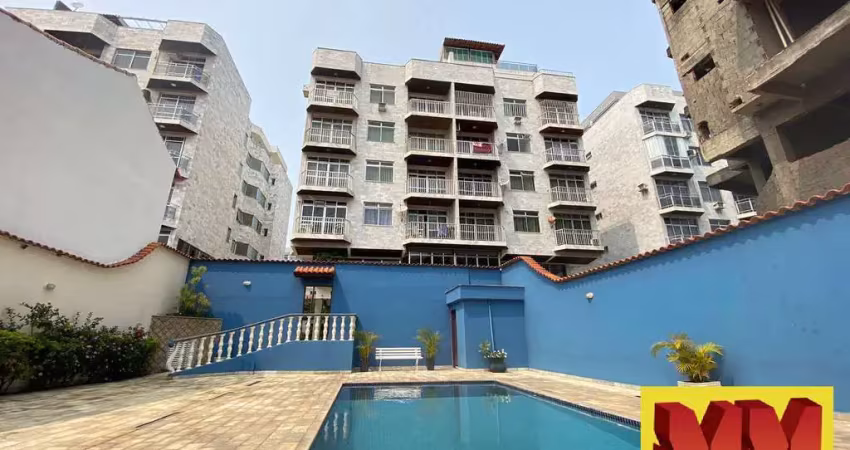 Cobertura duplex com vista mar em condomínio com lazer completo