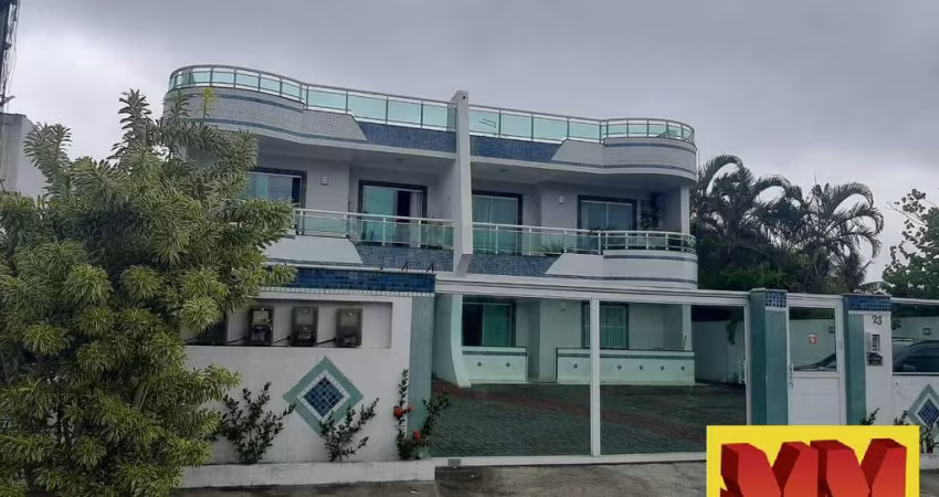 Apartamento em Condomínio nas Palmeiras em Cabo Frio