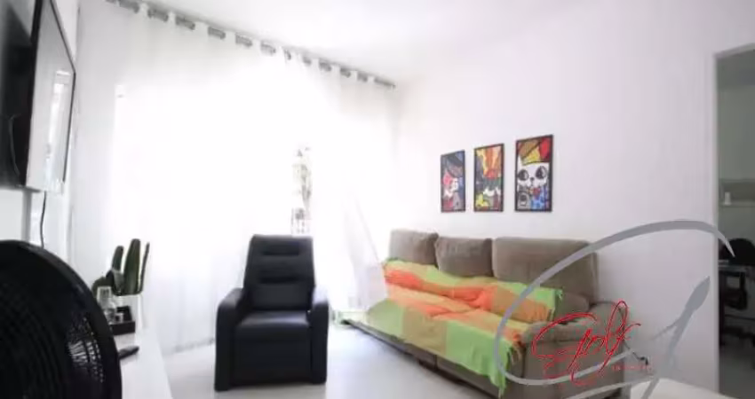 Belíssima casa no bairro campesina, 2 quartos, sala cozinha e banheiro 2 vagas de garagem.