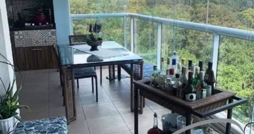 APARTAMENTO COM 187 M2, SENDO 03 SUÍTES, 04 VAGAS, CONDOMÍNIO MARÍLIA VOGT