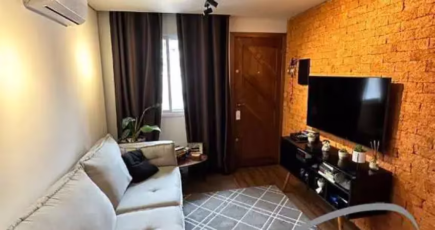 Venha se encantar com este incrível sobrado!  jardim de abril