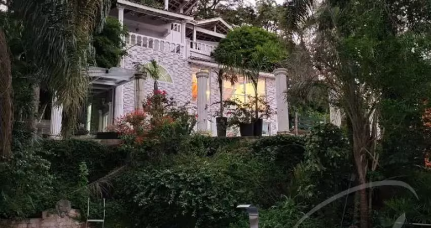 Casa maravilhosa 500 m², área 2.400 m² no condomínio alpes cantareira - serra cantareira- mairiporã sp, 4 suítes, ar puro