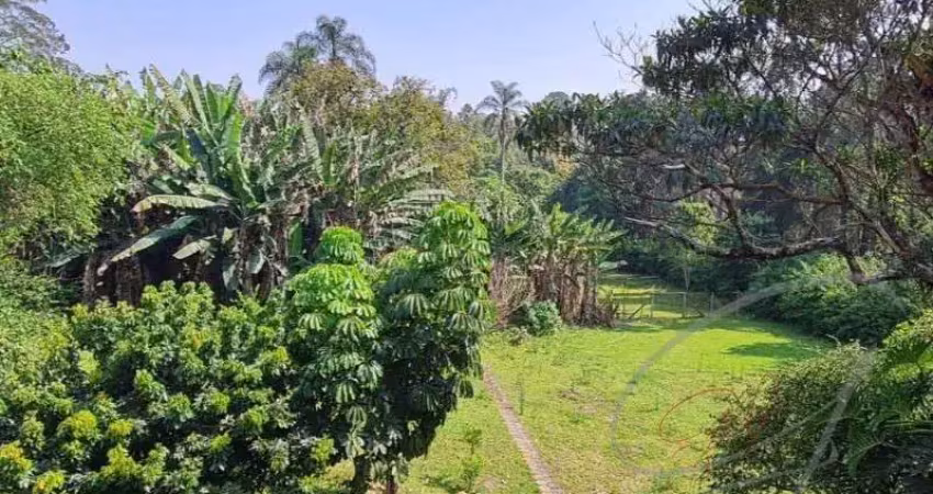 Casa residencial e comercial para venda miolo da granja, cotia 5 dormitórios sendo 3 suítes, 3 salas, 5 banheiros, 15 vagas 756,88 m² construída, 7.08