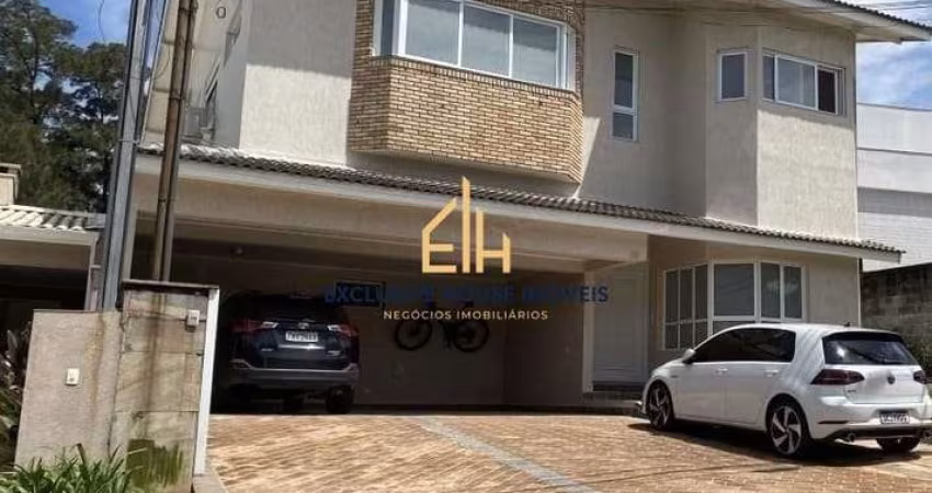 Casa em condomínio fechado  Alphaville