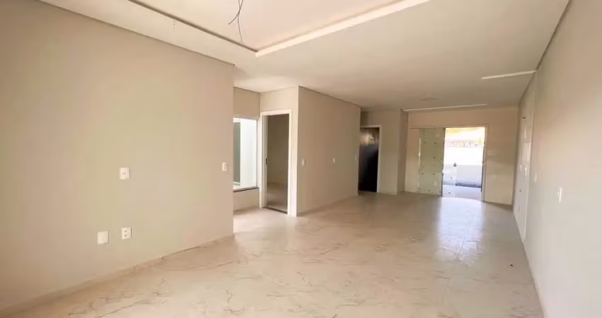 Geminado 1 suíte + 2 quartos, bairro bananal do sul