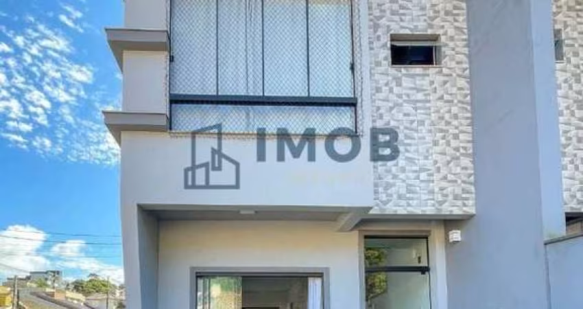 Sobrado Geminado com 1 suíte + 2 quartos, Jaraguá Esquerdo