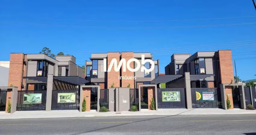 Casa geminada com 1 suíte + 2 quartos, Czerniewicz