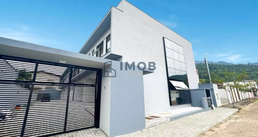 Casa geminada com 3 suítes, Ilha da Figueira