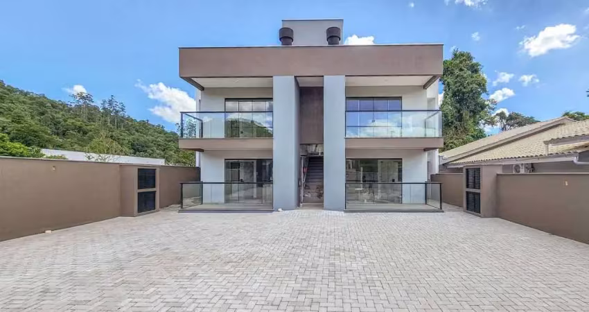 Apartamento com 1 suíte + 2 quartos, barra do rio cerro