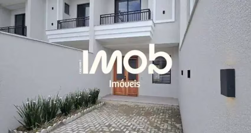 Casa Geminada com 1 Suíte com Closet + 2 Quartos, Jaraguá Esquerdo