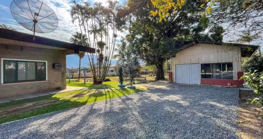 Terreno à venda no Nereu Ramos, Jaraguá do Sul 