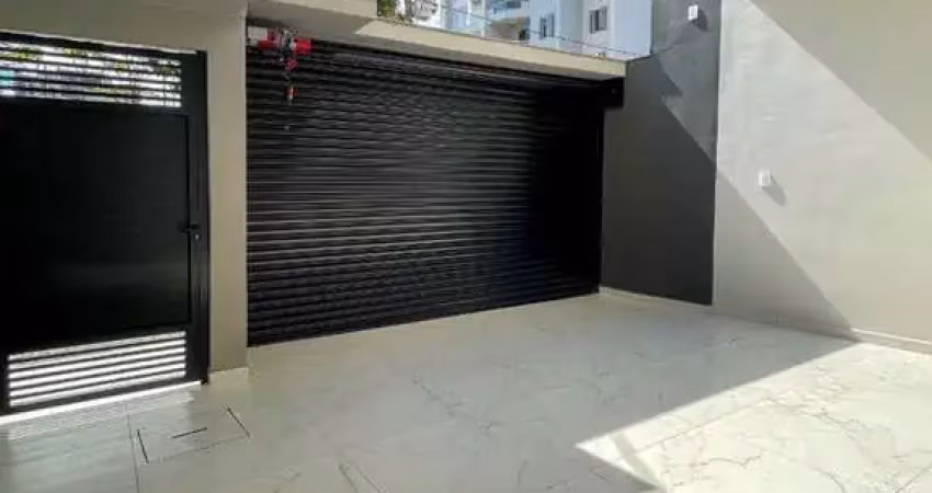 Casa com 3 quartos à venda no Centro, Jaraguá do Sul 