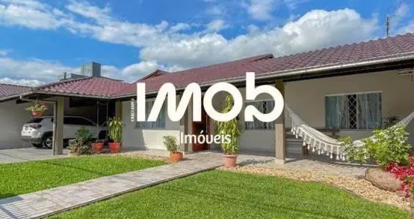 Casa com 3 quartos, Jaraguá Esquerdo - Jaraguá do Sul