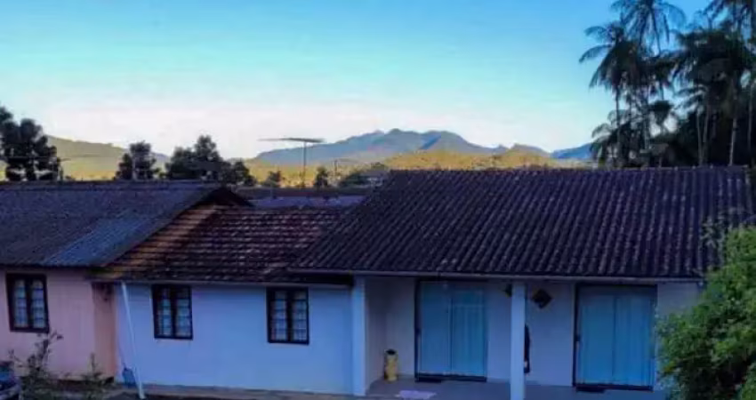 Casa com 5 quartos à venda no Santa Luzia, Jaraguá do Sul 