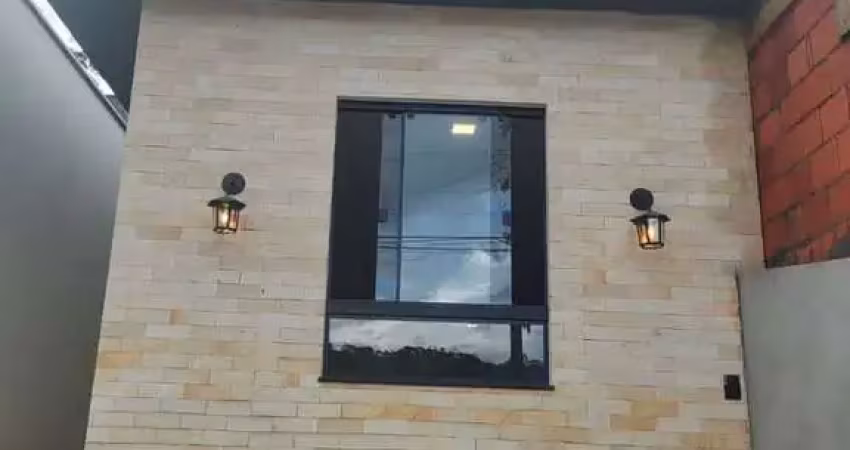 Geminado com 02 quartos no bairro braço do ribeirão cavalo