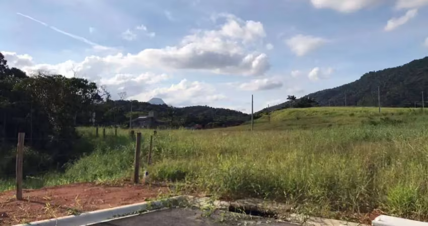 Terreno com 990 m² de área total, centro-norte - schroeder
