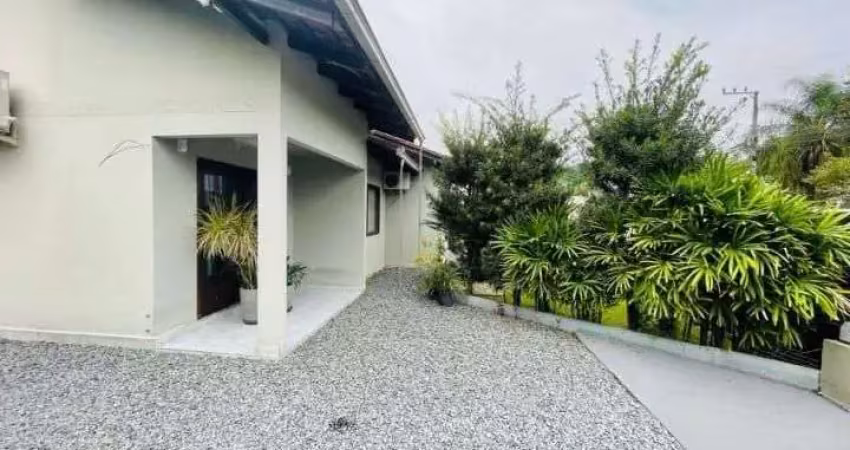 Casa com 1 suíte + 2 quartos, nereu ramos - jaraguá do sul
